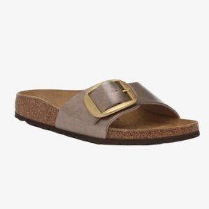 Birkenstock Women's Sandals in Metallic Gold and Brown